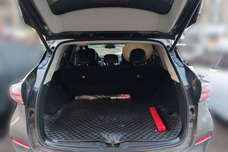 Used Nissan Murano 2019 2.5L XL Two-Wheel Drive Smart Connect Luxury Edition China VI Standard Trunk