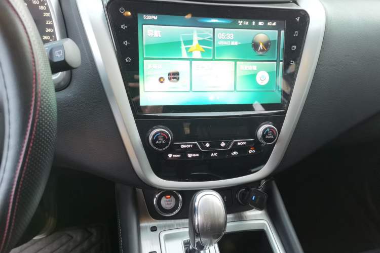 Used Nissan Murano 2019 2.5L XL Two-Wheel Drive Smart Connect Luxury Edition China VI Standard Audio And AC Panel