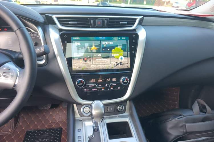 Used Nissan Murano 2019 2.5L XL Two-Wheel Drive Smart Connect Luxury Edition China VI Standard Audio And AC Panel