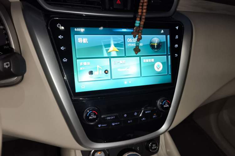 Used Nissan Murano 2019 2.5L XL Two-Wheel Drive Smart Connect Luxury Edition China VI Standard Audio And AC Panel