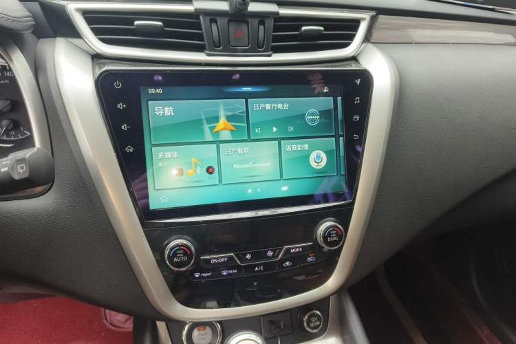 Used Nissan Murano 2019 2.5L XL Two-Wheel Drive Smart Connect Luxury Edition China VI Standard Audio And AC Panel