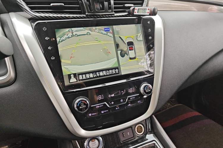 Used Nissan Murano 2019 2.5L XL Two-Wheel Drive Smart Connect Luxury Edition China VI Standard Audio And AC Panel