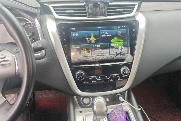 Used Nissan Murano 2019 2.5L XL Two-Wheel Drive Smart Connect Luxury Edition China VI Standard Audio And AC Panel