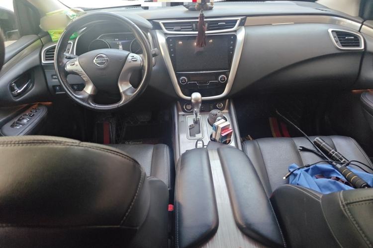 Used Nissan Murano 2019 2.5 S/C HEV XE Four-Wheel Drive Hybrid SmartConnect Prestige Edition China VI Standard Center Console