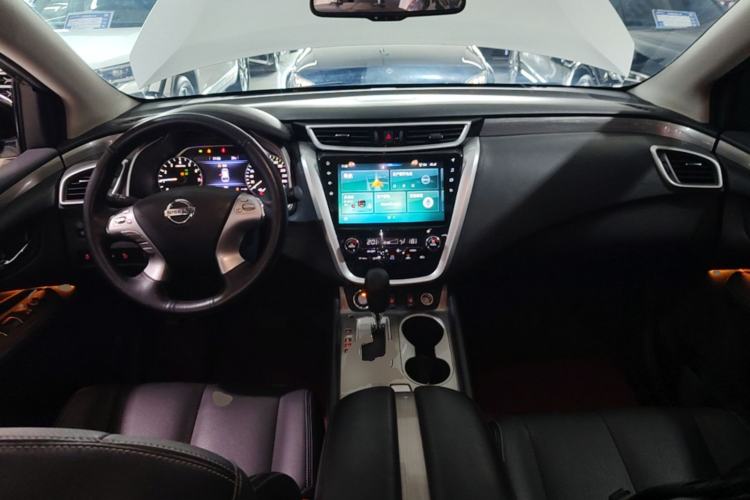 Used Nissan Murano 2019 2.5 S/C HEV XE Four-Wheel Drive Hybrid SmartConnect Prestige Edition China VI Standard Center Console