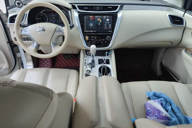 Used Nissan Murano 2019 2.5L XL Two-Wheel Drive SmartConnect Luxury Edition China V Standard Center Console