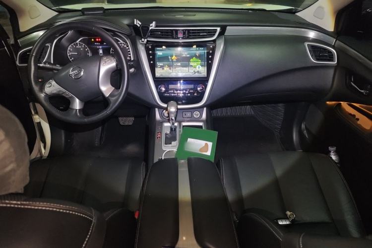 Used Nissan Murano 2019 2.5L XL Two-Wheel Drive SmartConnect Luxury Edition China V Standard Center Console