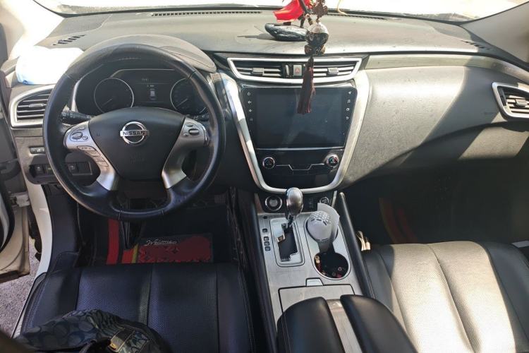 Used Nissan Murano 2019 2.5 S/C HEV XE Four-Wheel Drive Hybrid SmartConnect Prestige Edition China VI Standard Center Console