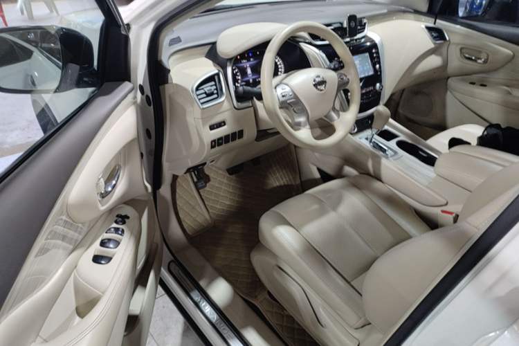 Used Nissan Murano 2019 2.5L XE Two-Wheel Drive Elite Version China VI Standard Driver Seat