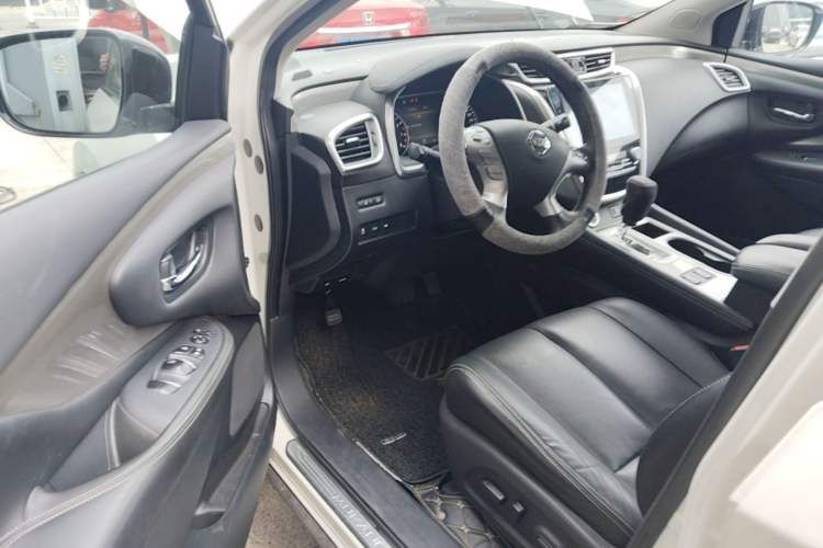 Used Nissan Murano 2019 2.5L XL Two-Wheel Drive Smart Connect Luxury Edition China VI Standard Driver Seat