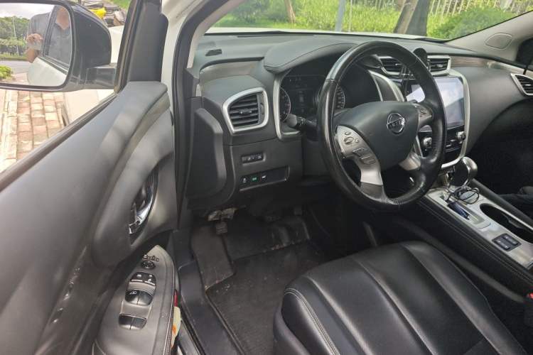 Used Nissan Murano 2019 2.5L XL Two-Wheel Drive Smart Connect Luxury Edition China VI Standard Driver Seat