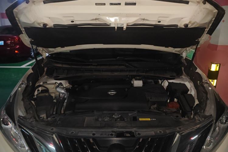 Used Nissan Murano 2019 2.5L XL Two-Wheel Drive SmartConnect Luxury Edition China V Standard Engine Bay