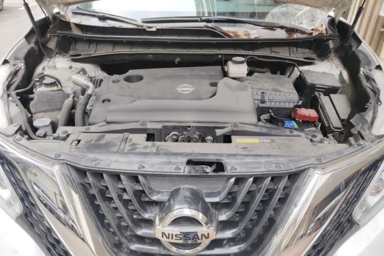 Used Nissan Murano 2019 2.5L XL Two-Wheel Drive SmartConnect Luxury Edition China V Standard Engine Bay
