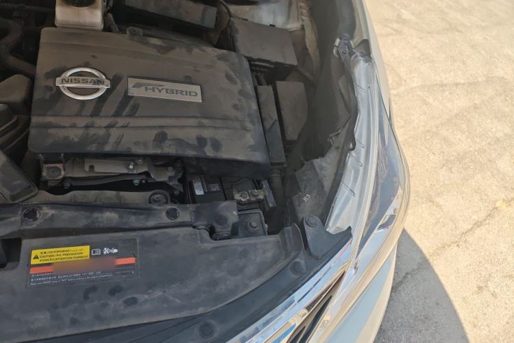 Used Nissan Murano 2019 2.5 S/C HEV XE Four-Wheel Drive Hybrid SmartConnect Prestige Edition China VI Standard Engine Bay Left