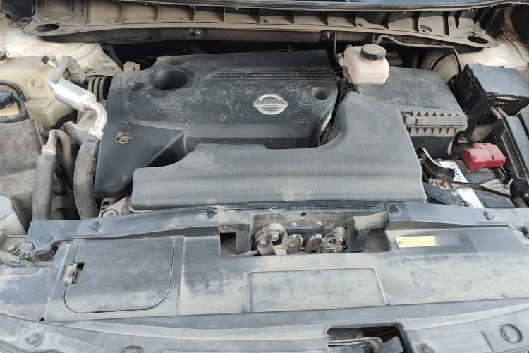 Used Nissan Murano 2019 2.5L XL Two-Wheel Drive SmartConnect Luxury Edition China V Standard Engine Bay