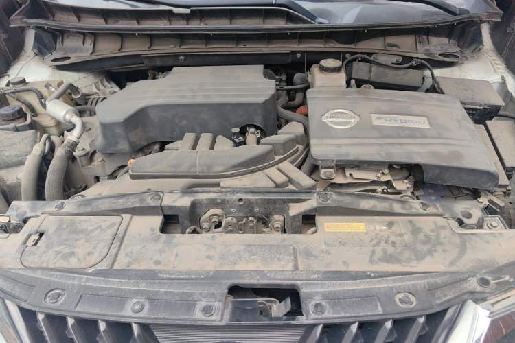 Used Nissan Murano 2019 2.5 S/C HEV XE Four-Wheel Drive Hybrid SmartConnect Prestige Version China V Emission Standard Engine Bay