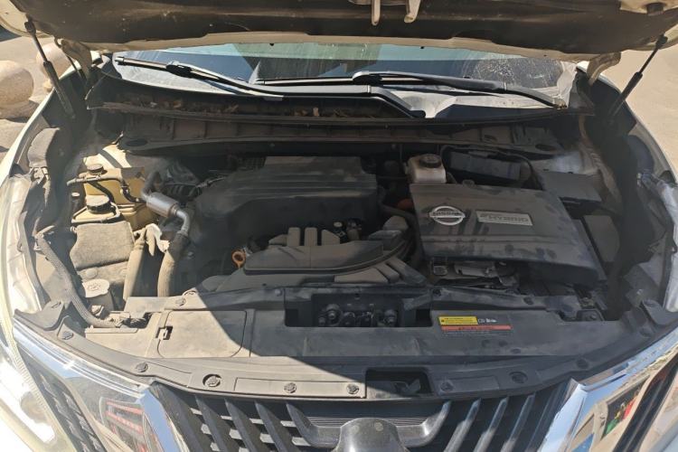 Used Nissan Murano 2019 2.5 S/C HEV XE Four-Wheel Drive Hybrid SmartConnect Prestige Edition China VI Standard Engine Bay