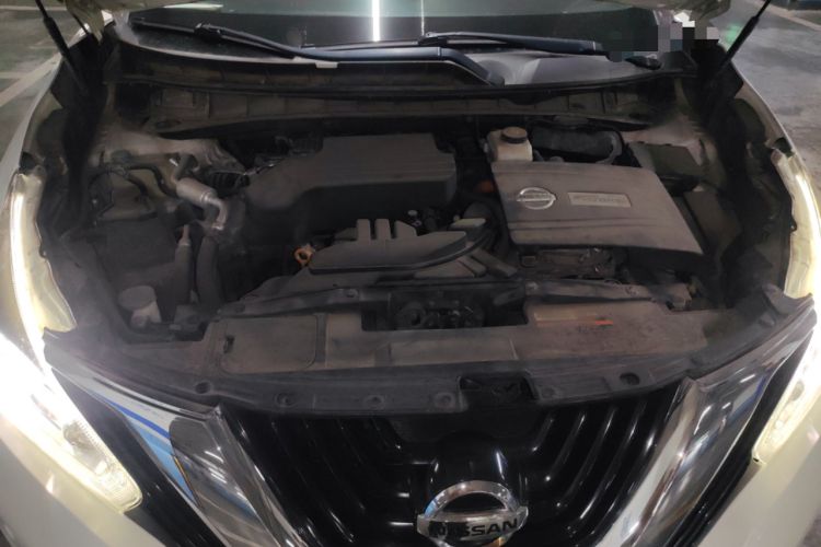Used Nissan Murano 2019 2.5 S/C HEV XE Four-Wheel Drive Hybrid SmartConnect Prestige Version China V Emission Standard Engine Bay