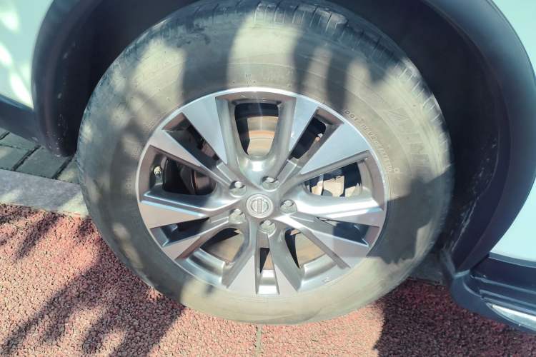 Used Nissan Murano 2019 2.5L XE Two-Wheel Drive Elite Version China VI Standard Exterior 3