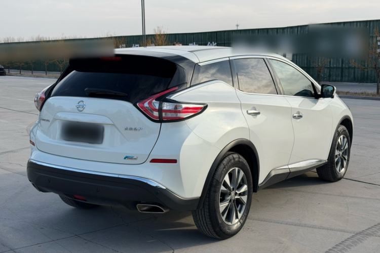 Used Nissan Murano 2019 2.5L XL Two-Wheel Drive Smart Connect Luxury Edition China VI Standard Exterior 3