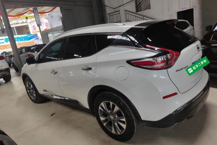 Used Nissan Murano 2019 2.5L XL Two-Wheel Drive Smart Connect Luxury Edition China VI Standard Exterior 3