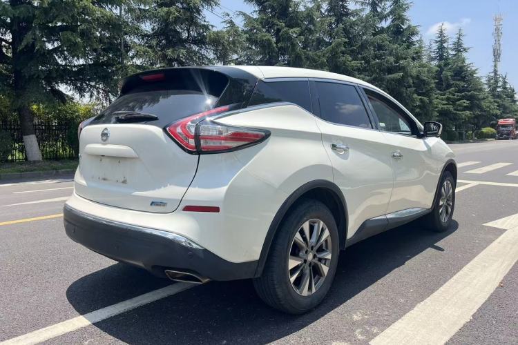 Used Nissan Murano 2019 2.5L XL Two-Wheel Drive Smart Connect Luxury Edition China VI Standard Exterior 4
