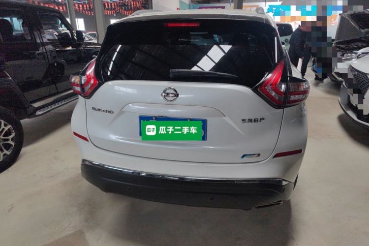 Used Nissan Murano 2019 2.5L XL Two-Wheel Drive Smart Connect Luxury Edition China VI Standard Exterior 4