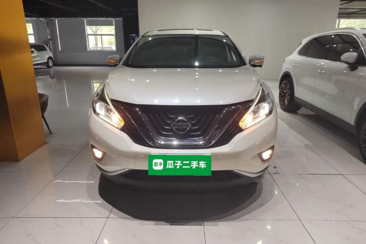 Used Nissan Murano 2019 2.5L XL Two-Wheel Drive Smart Connect Luxury Edition China VI Standard Front