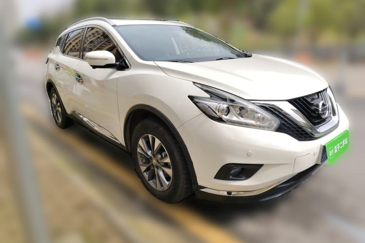 Used Nissan Murano 2019 2.5L XL Two-Wheel Drive SmartConnect Luxury Edition China V Standard Front Right 45 Deg