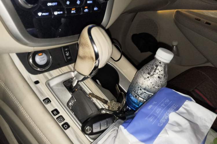 Used Nissan Murano 2019 2.5 S/C HEV XE Four-Wheel Drive Hybrid SmartConnect Prestige Version China V Emission Standard Gear Lever