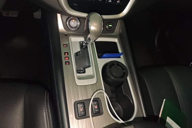 Used Nissan Murano 2019 2.5L XL Two-Wheel Drive SmartConnect Luxury Edition China V Standard Gear Lever