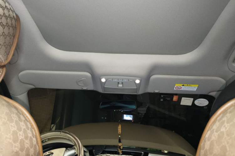 Used Nissan Murano 2019 2.5 S/C HEV XE Four-Wheel Drive Hybrid SmartConnect Prestige Version China V Emission Standard Headliner