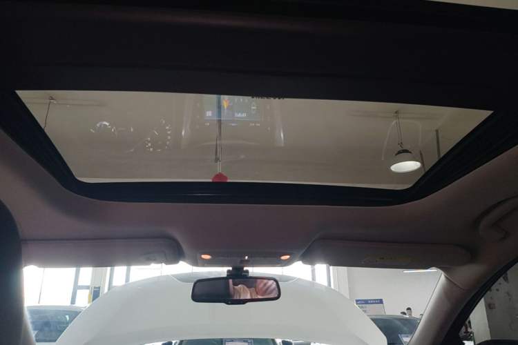 Used Nissan Murano 2019 2.5 S/C HEV XE Four-Wheel Drive Hybrid SmartConnect Prestige Edition China VI Standard Headliner