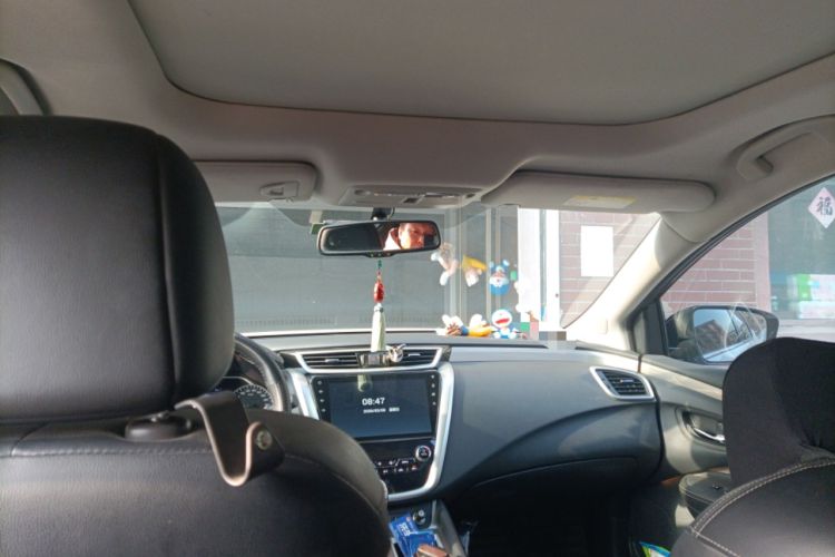 Used Nissan Murano 2019 2.5L XL Two-Wheel Drive Smart Connect Luxury Edition China VI Standard Headliner
