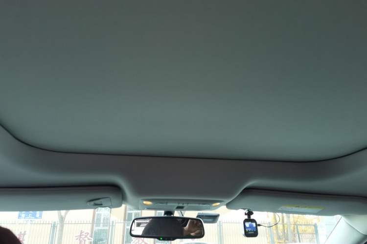 Used Nissan Murano 2019 2.5L XL Two-Wheel Drive Smart Connect Luxury Edition China VI Standard Headliner