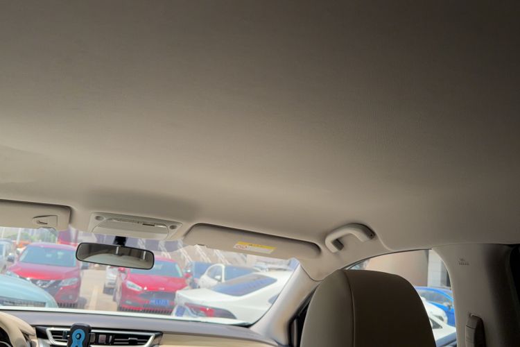 Used Nissan Murano 2019 2.5L XE Two-Wheel Drive Elite Version China VI Standard Headliner