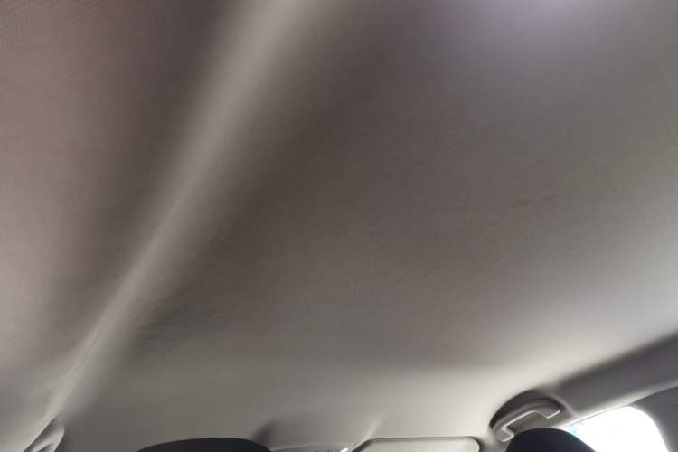 Used Nissan Murano 2019 2.5L XE Two-Wheel Drive Elite Version China VI Standard Headliner