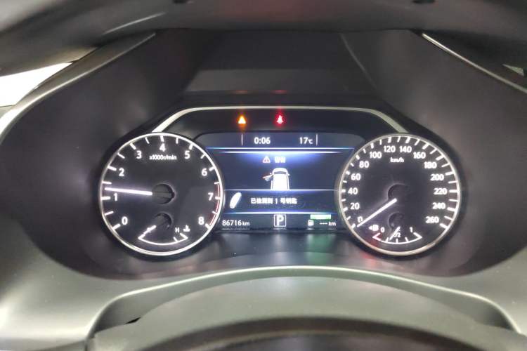 Used Nissan Murano 2019 2.5L XL Two-Wheel Drive Smart Connect Luxury Edition China VI Standard Instrument Cluster