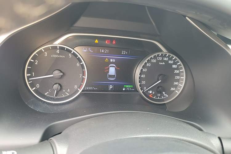 Used Nissan Murano 2019 2.5L XL Plus Two-Wheel Drive SmartConnect Leading Edition China VI Standard Instrument Cluster