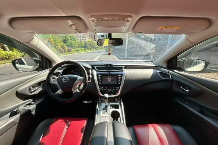 Used Nissan Murano 2019 2.5L XE Two-Wheel Drive Elite Version China VI Standard Interior 4