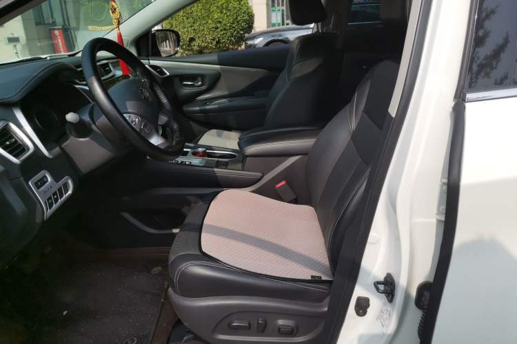 Used Nissan Murano 2019 2.5L XL Two-Wheel Drive Smart Connect Luxury Edition China VI Standard Left Front Seat