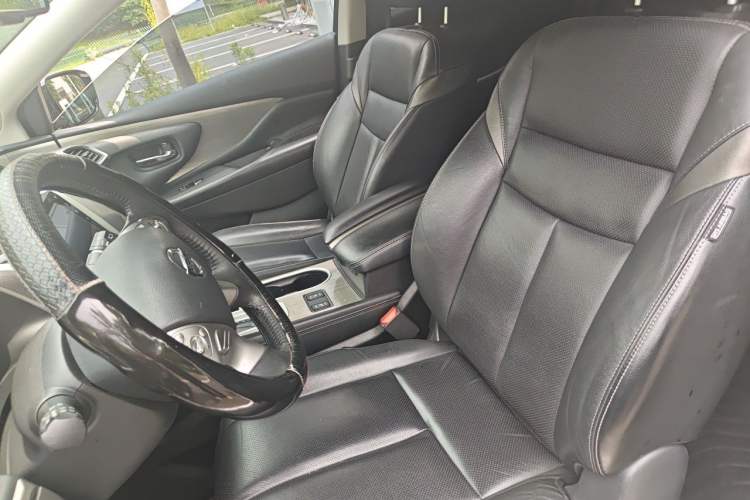 Used Nissan Murano 2019 2.5L XL Two-Wheel Drive Smart Connect Luxury Edition China VI Standard Left Front Seat