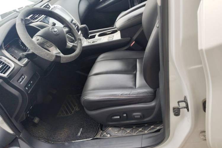 Used Nissan Murano 2019 2.5L XL Two-Wheel Drive Smart Connect Luxury Edition China VI Standard Left Front Seat
