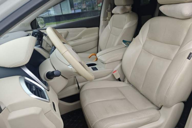 Used Nissan Murano 2019 2.5L XL Two-Wheel Drive Smart Connect Luxury Edition China VI Standard Left Front Seat