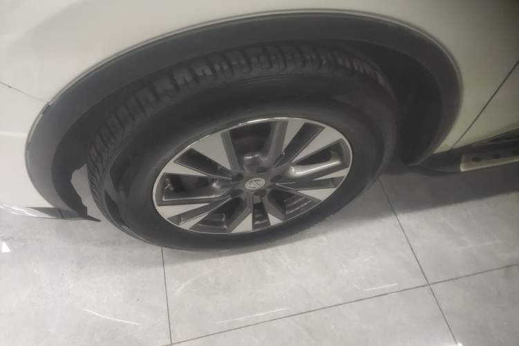 Used Nissan Murano 2019 2.5L XL Two-Wheel Drive SmartConnect Luxury Edition China V Standard Left Front Wheel Hub