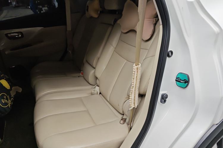 Used Nissan Murano 2019 2.5L XL Plus Two-Wheel Drive SmartConnect Leading Edition China VI Standard Left Rear Seat