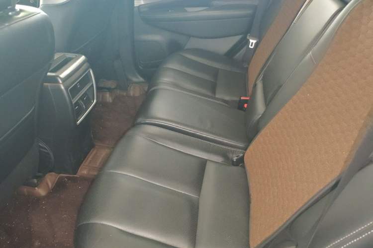 Used Nissan Murano 2019 2.5L XL Two-Wheel Drive Smart Connect Luxury Edition China VI Standard Left Rear Seat