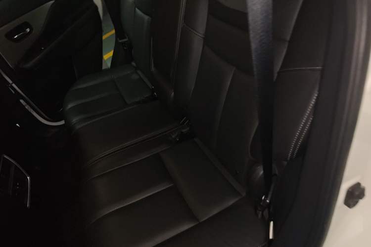 Used Nissan Murano 2019 2.5L XL Two-Wheel Drive SmartConnect Luxury Edition China V Standard Left Rear Seat