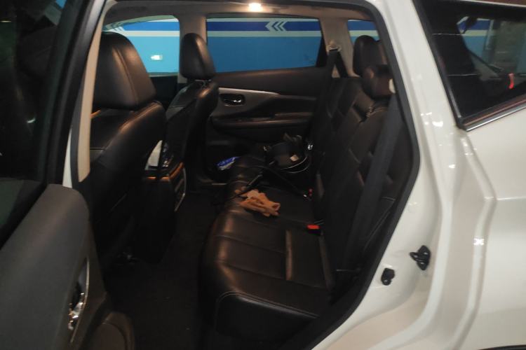 Used Nissan Murano 2019 2.5 S/C HEV XE Four-Wheel Drive Hybrid SmartConnect Prestige Version China V Emission Standard Left Rear Seat