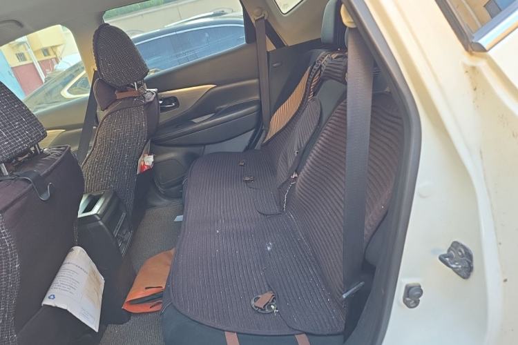 Used Nissan Murano 2019 2.5L XE Two-Wheel Drive Elite Version China VI Standard Left Rear Seat